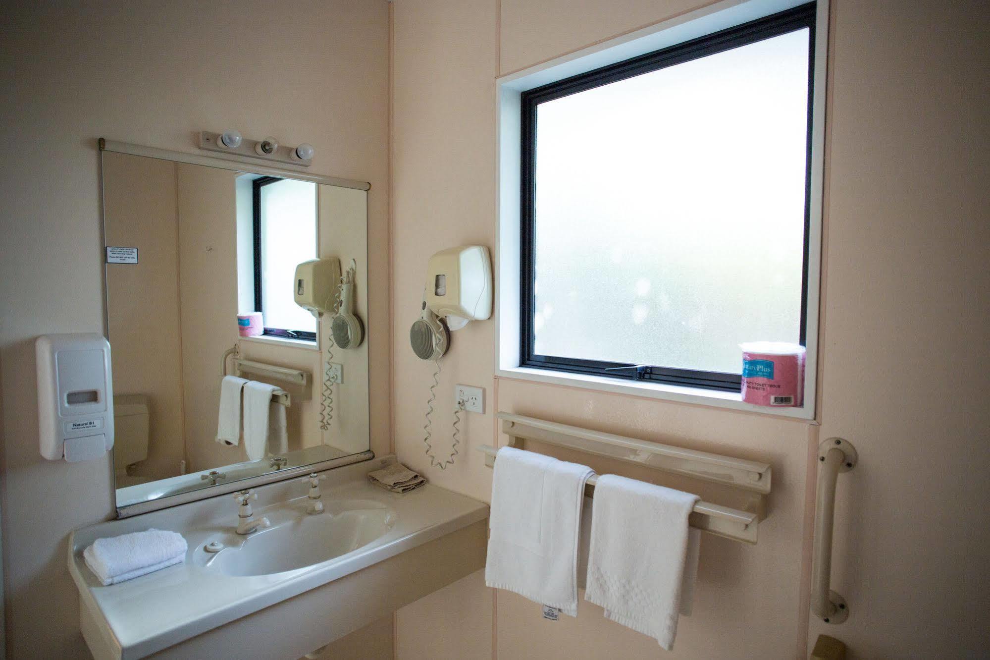 Bennetts Thermal Motor Inn Tauranga Luaran gambar